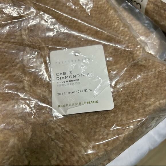 Pottery Barn Diamond Cable Knit Throw 50 x 60 + 2 Pillow Covers 20 Sq. Brown NEW - Picture 4 of 8
